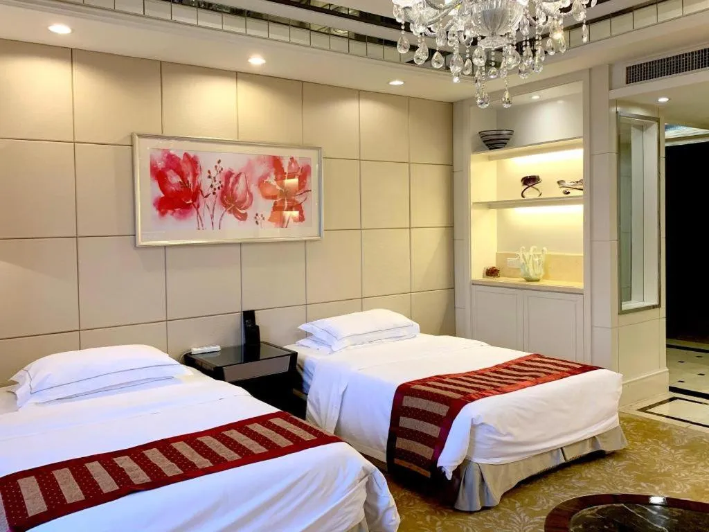 Bed in Country Garden Phoenix Hotel Jurong