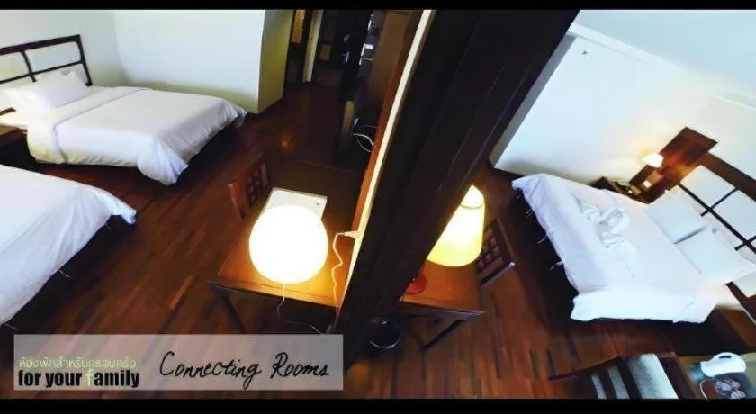 Bed in River City Hotel