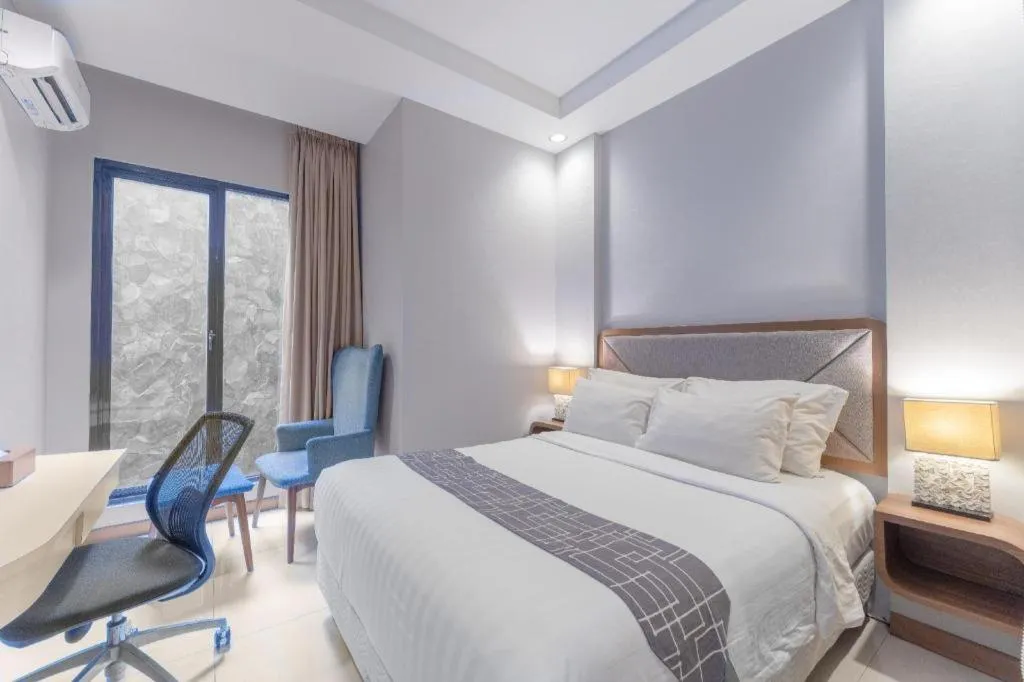 Bed in Sawana Suites