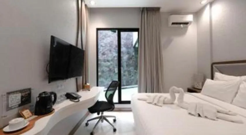 Bed in Sawana Suites