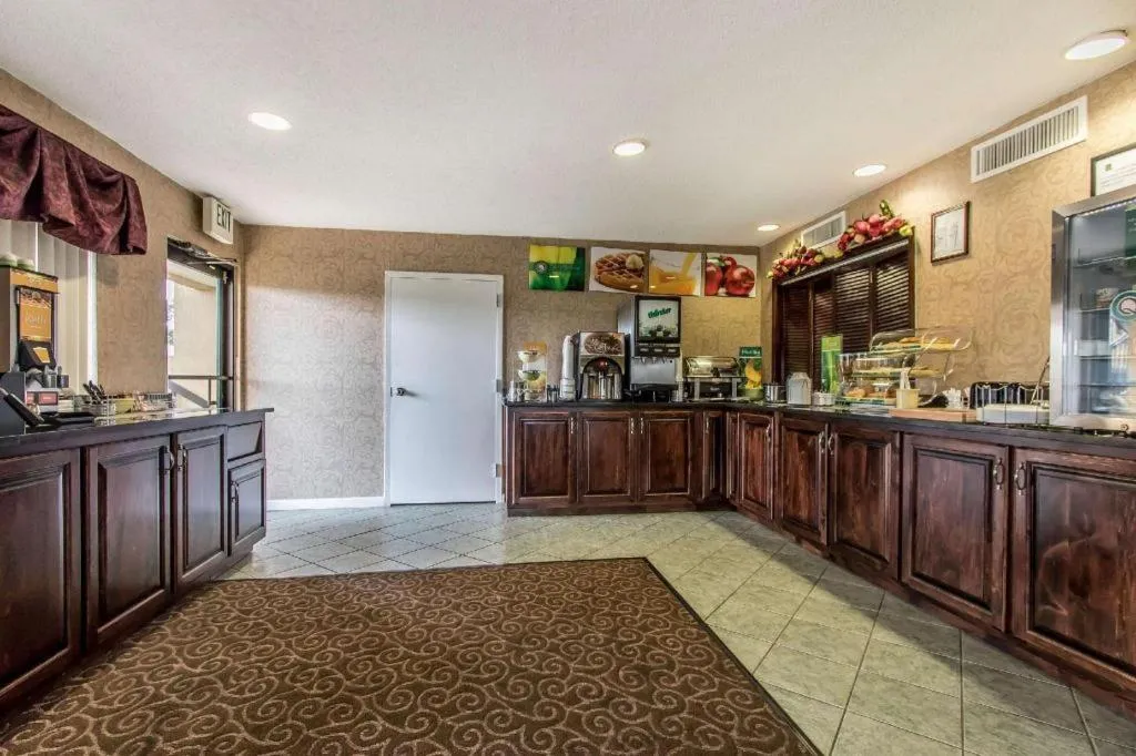 Quality Inn Andalusia