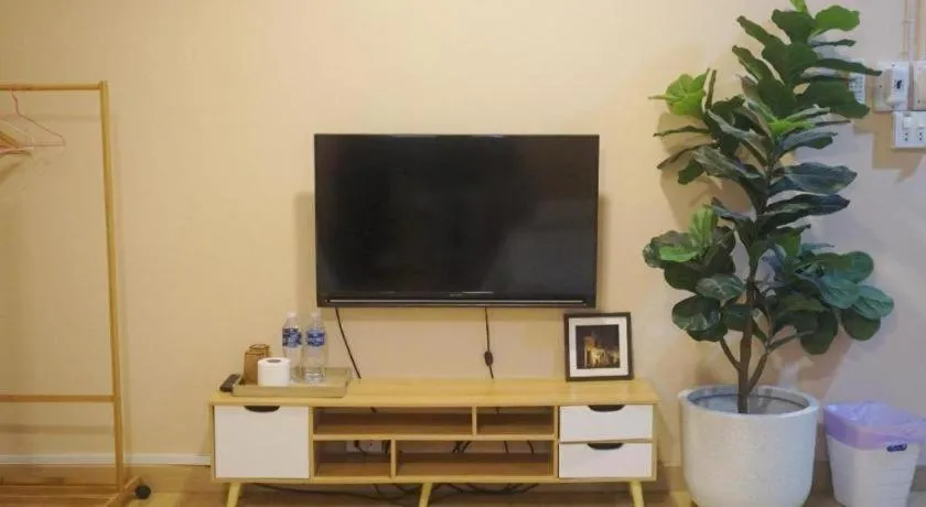 THE GOOSE HOUSE UBON