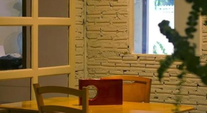 THE GOOSE HOUSE UBON