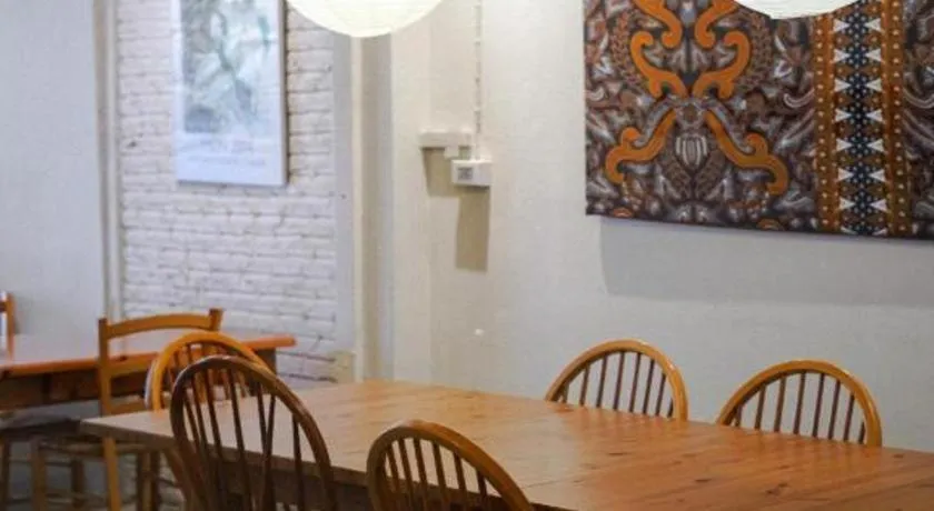 THE GOOSE HOUSE UBON