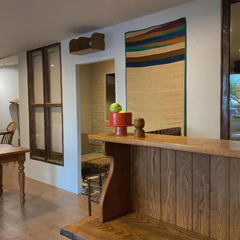 THE GOOSE HOUSE UBON