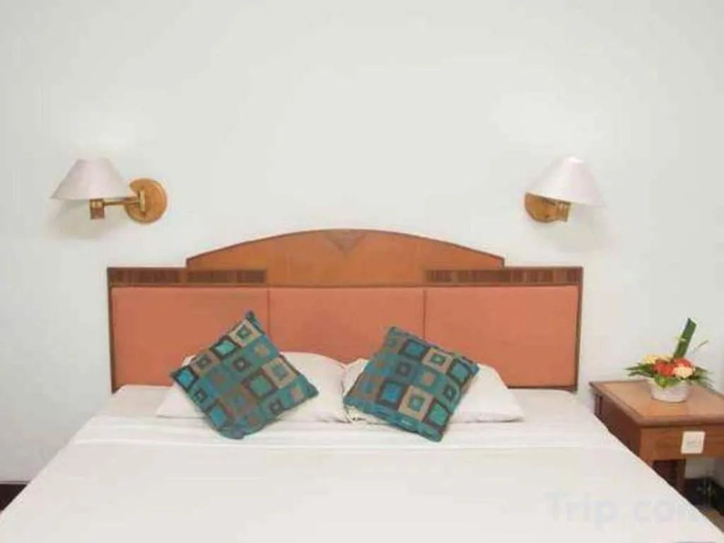 Bed in Sahid Kawanua Hotel