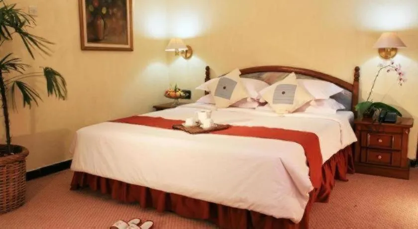 Bed in Sahid Kawanua Hotel