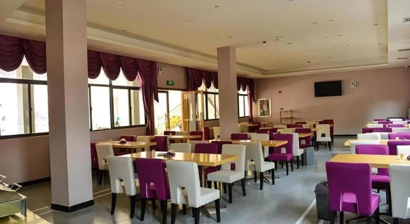 Lavande Hotel·Xishuangbanna Jinghong Songkran Square