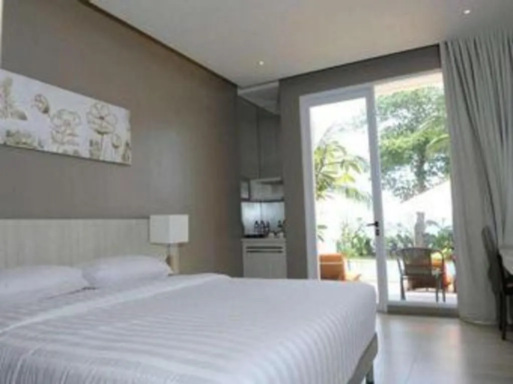 Bed in Double G Resort Anyer