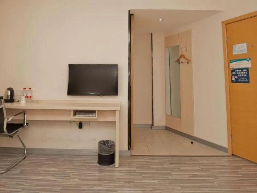 City Comfort Inn Yulin Bobai Pedestrian Street