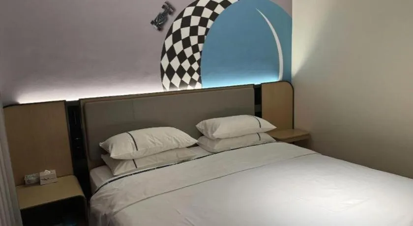 Bed in City Comfort Inn Yulin Bobai Pedestrian Street