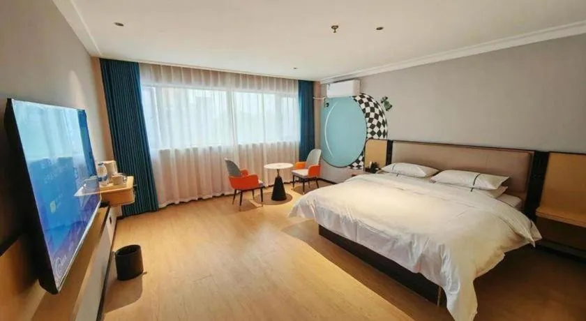 Bed in City Comfort Inn Chibi Railway Station