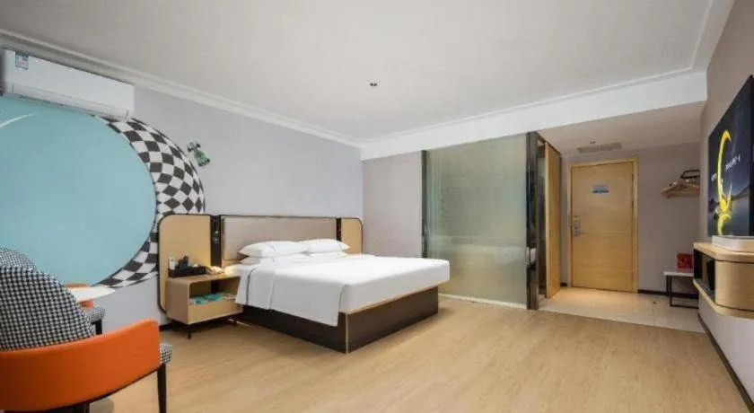 Bed in City Comfort Inn Chibi Railway Station