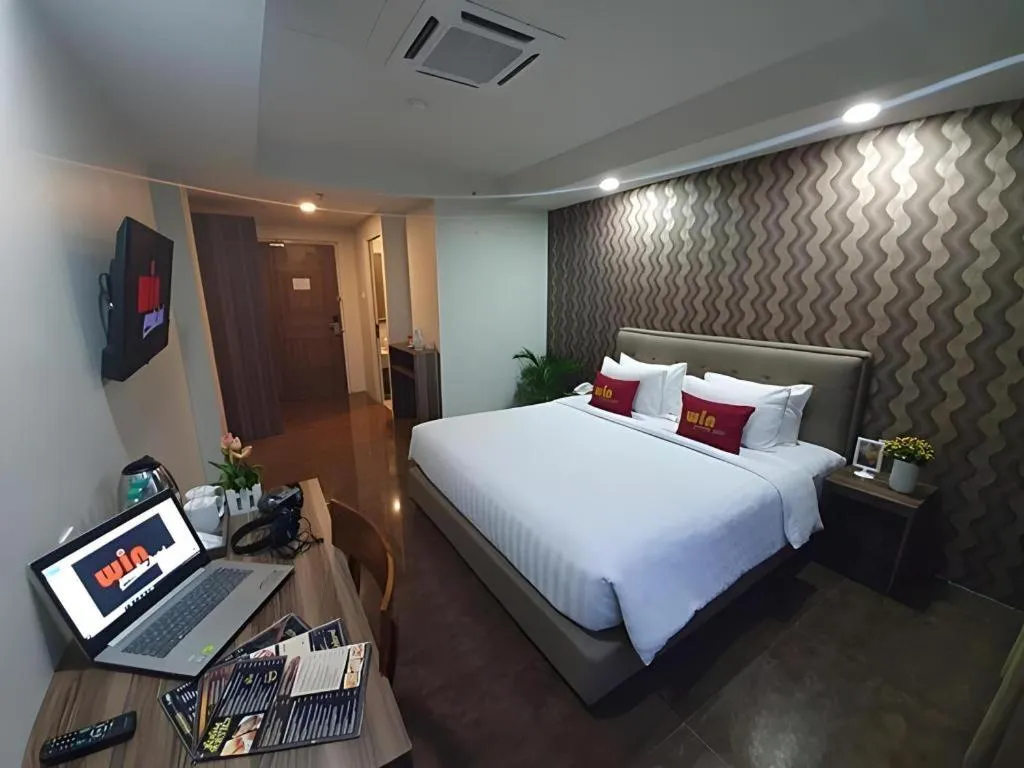 Bed in Win Premier Hotel Mangga Besar