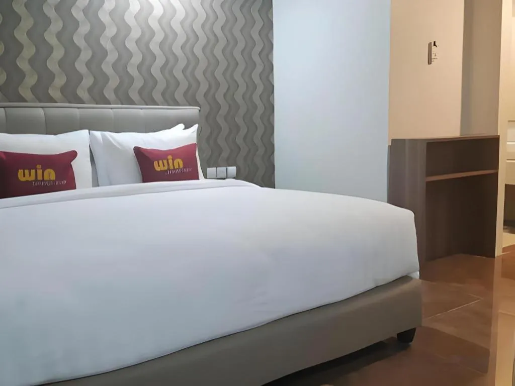 Bed in Win Premier Hotel Mangga Besar