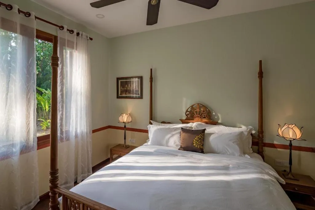 Bed in Le Relais de Chhlong