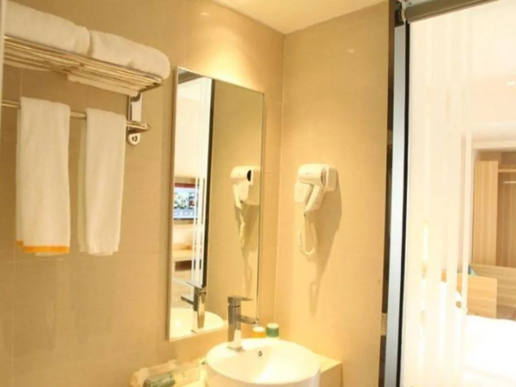 City Comfort Inn Zhongshan Shaxi Starbao Rosewood Expo City