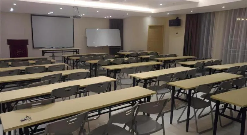 City Comfort Inn Zhongshan Shaxi Starbao Rosewood Expo City