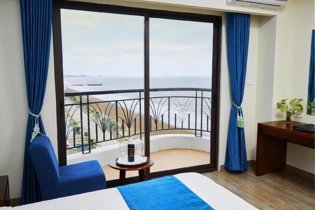 Bed in Marissa Hotel & Spa Hai Tien