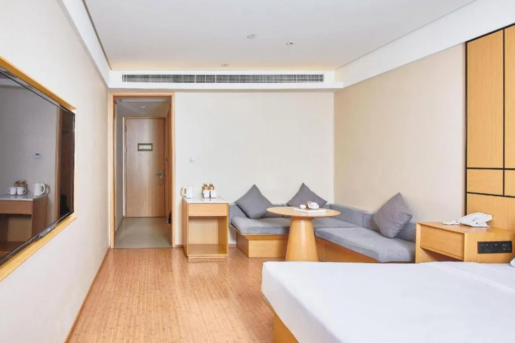 JI Hotel Shanghai Hongqiao Yan'an Xi Road
