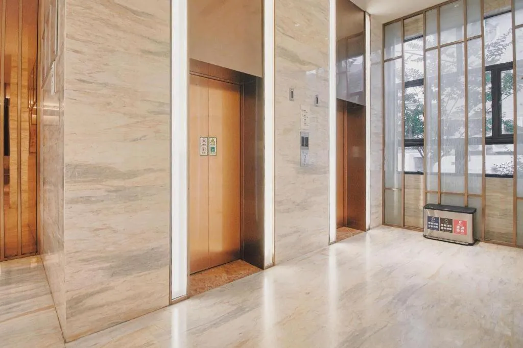 JI Hotel Shanghai Hongqiao Yan'an Xi Road