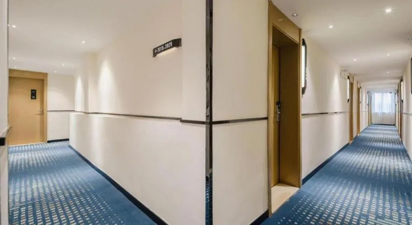 City Comfort Inn Wuzhou Wangcheng Square