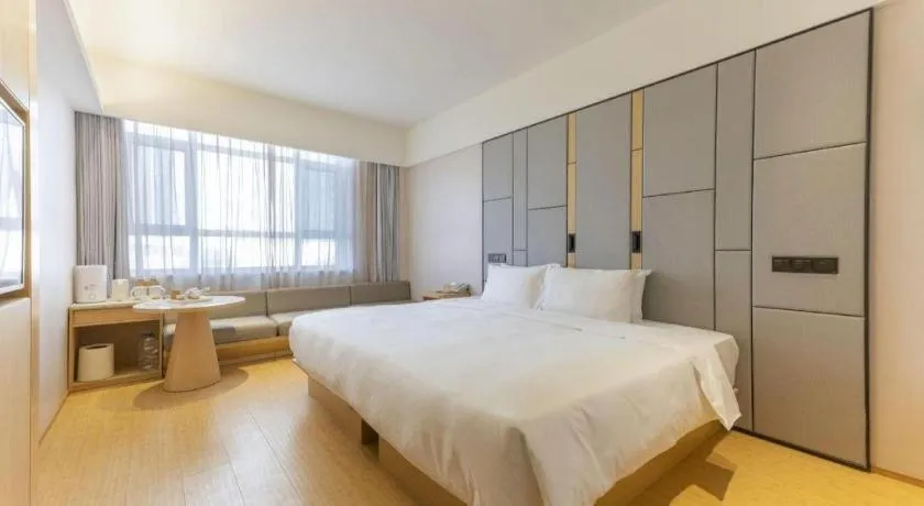 JI Hotel Dalian Xinghai Park