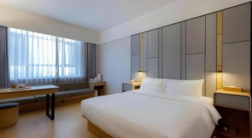 JI Hotel Dalian Xinghai Park