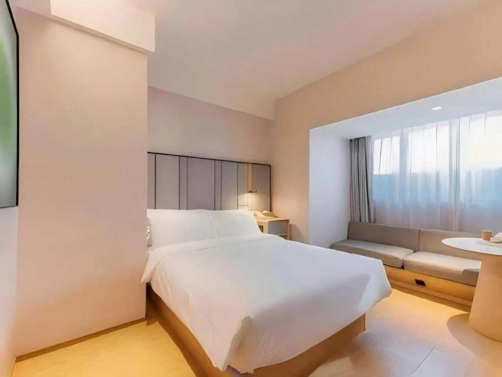 JI Hotel Dalian Xinghai Park