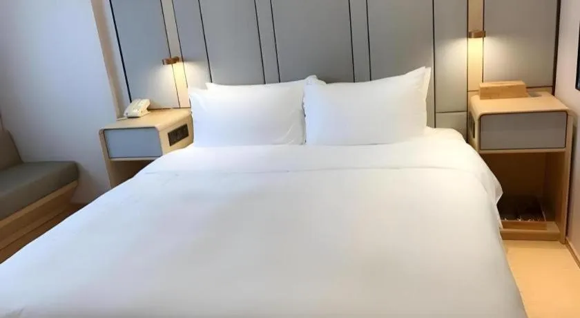 JI Hotel Dalian Xinghai Park