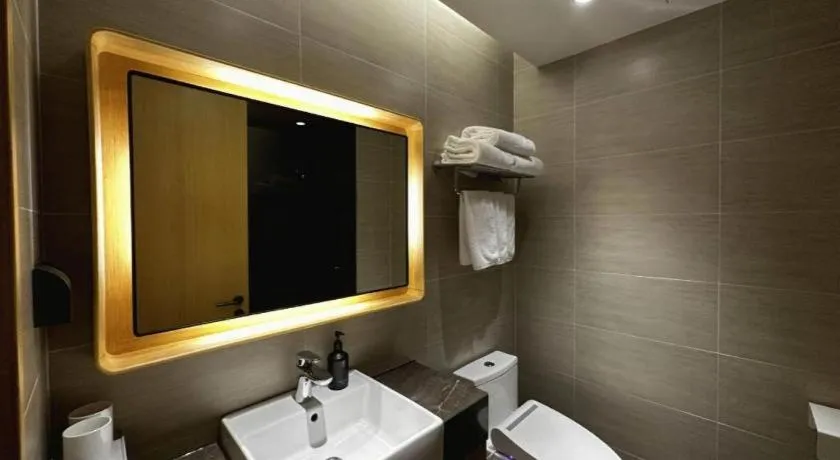 JI Hotel Dalian Xinghai Park