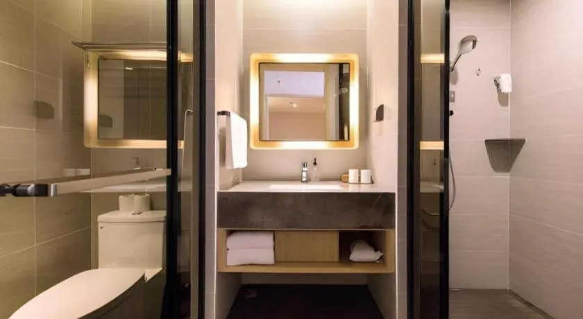 JI Hotel Dalian Xinghai Park