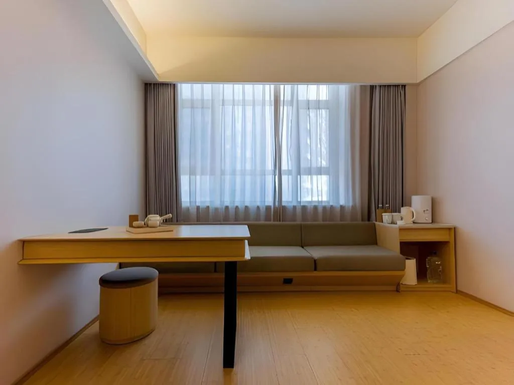 JI Hotel Dalian Xinghai Park