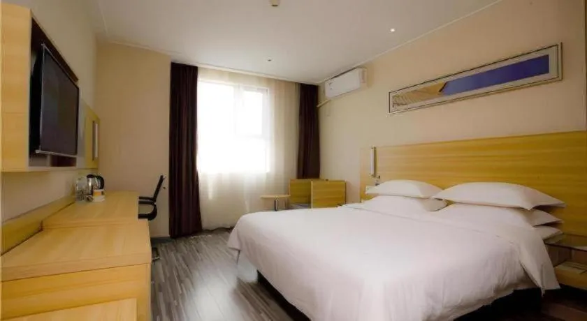 Bed in City Comfort Inn Wuhan Miaoshan