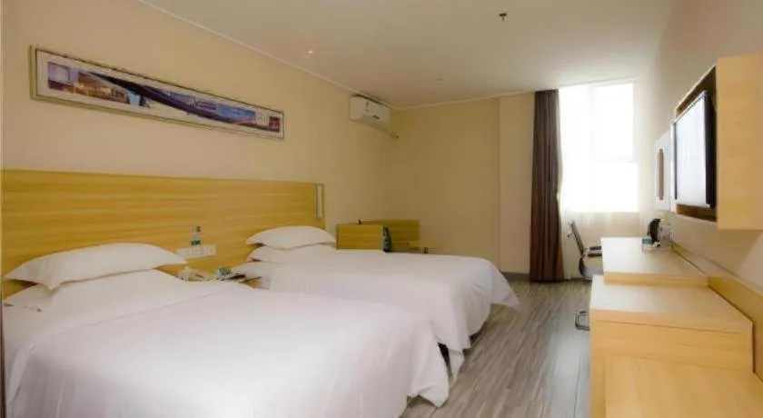 Bed in City Comfort Inn Wuhan Miaoshan