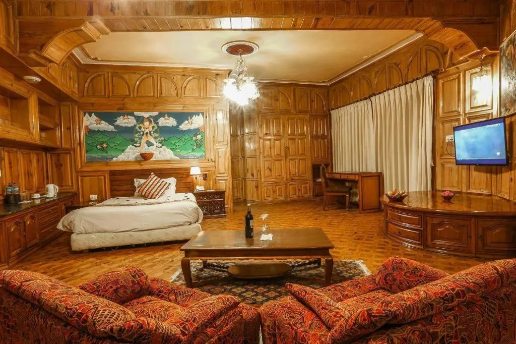 Bed in Grand Norling Hotel's Resort