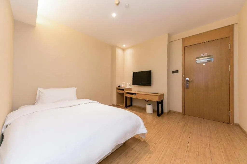 JI Hotel Hangzhou Xihu Fengqi Road