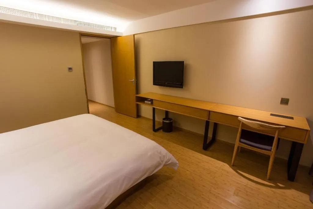 JI Hotel Hangzhou Xihu Fengqi Road