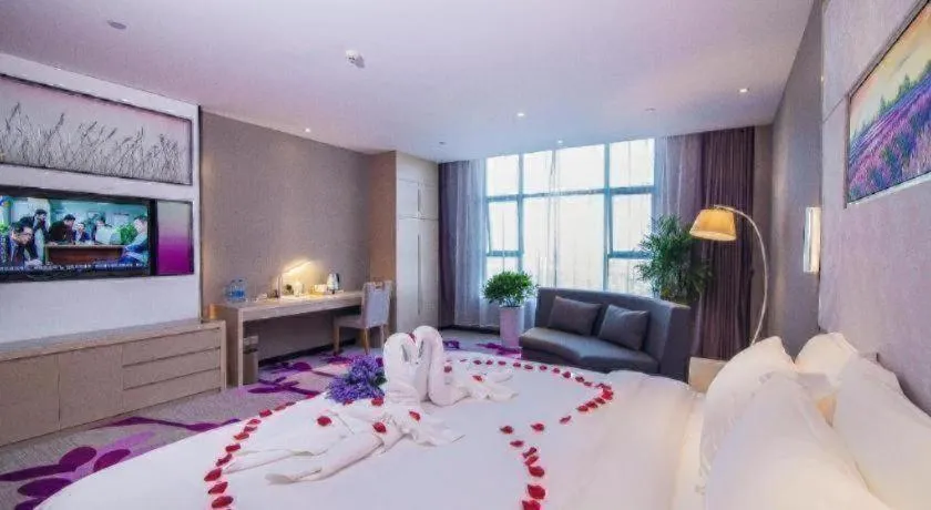Bed in Lavande Hotel Jinzhou Gong'an RT-Mart Chinese Medicine Hospital