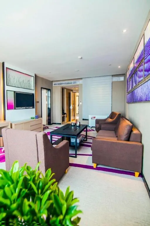 Lavande Hotel Jinzhou Gong'an RT-Mart Chinese Medicine Hospital