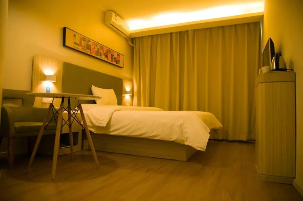 Hanting Hotel Harbin Xidazhi Street