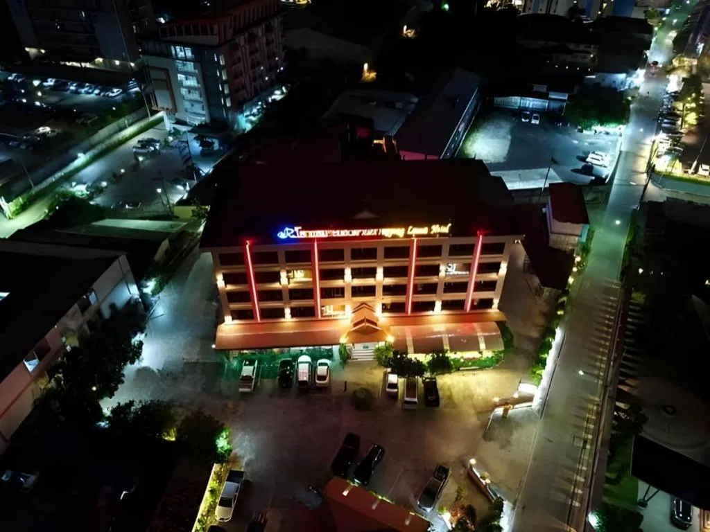 Rayong Lanna Hotel