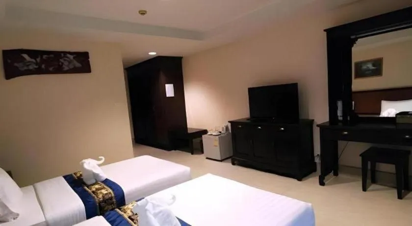 Bed in Rayong Lanna Hotel
