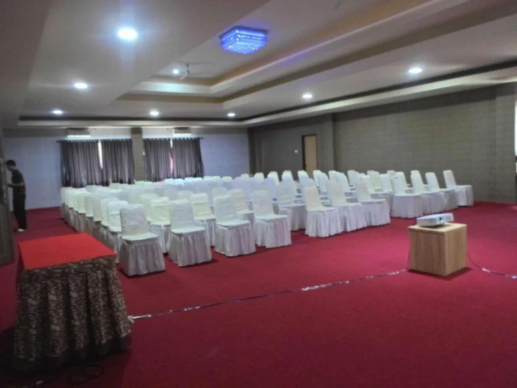 Fafa Hill Hotel and Resort