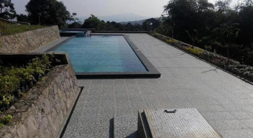 Fafa Hill Hotel and Resort