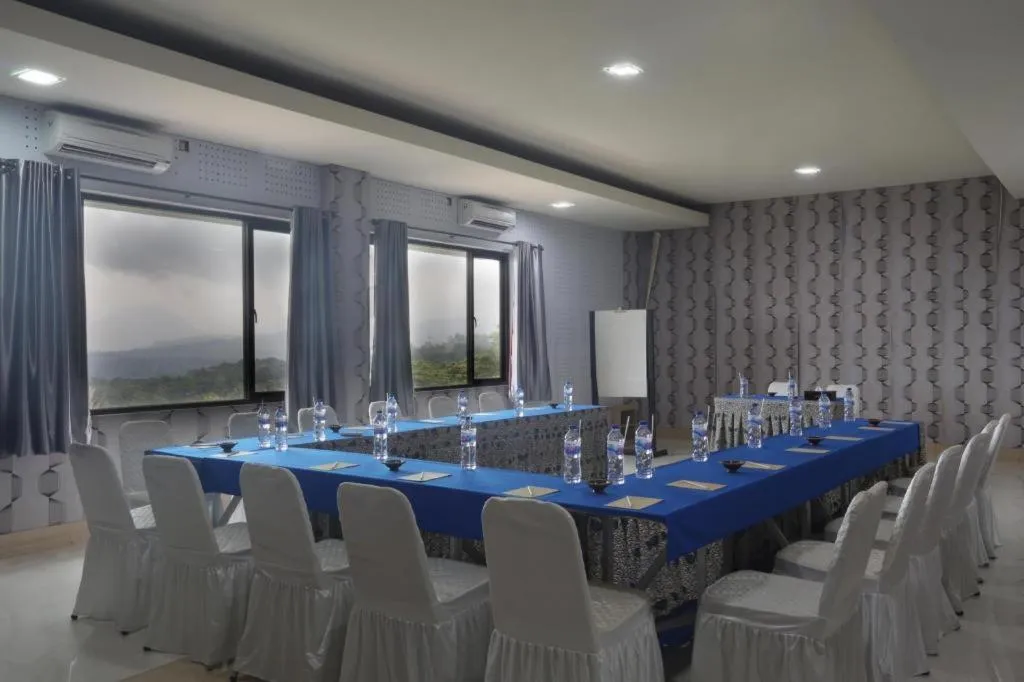 Fafa Hill Hotel and Resort