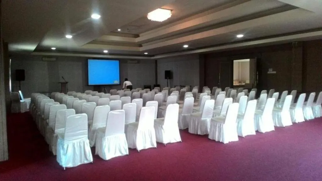 Fafa Hill Hotel and Resort