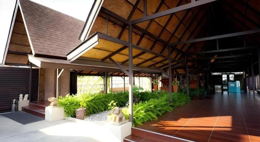 The Residence Airport & Spa Hotel