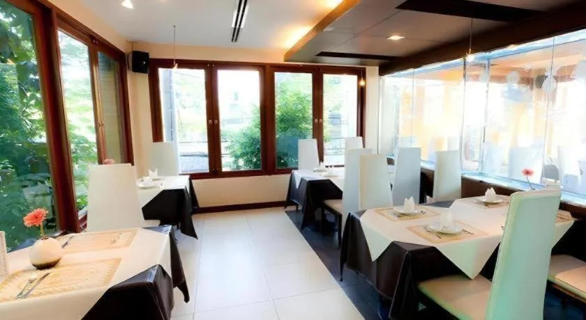 The Residence Airport & Spa Hotel