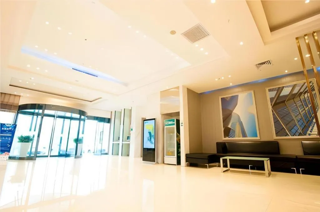 City Comfort Inn Wuhan Badajia Heping Park Metro Station